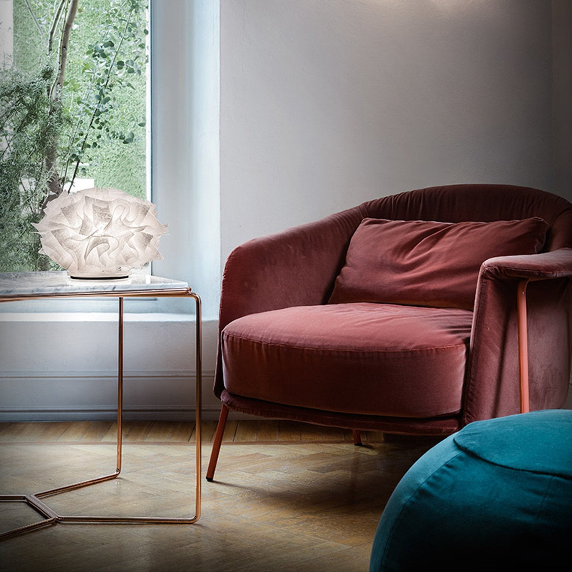 Veli Table Lamp in living room.