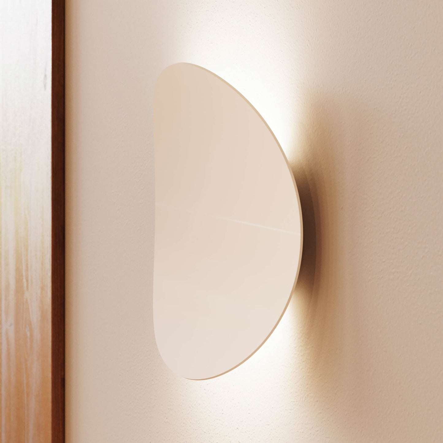 Malibu Discs™ LED Wall Light in Detail.