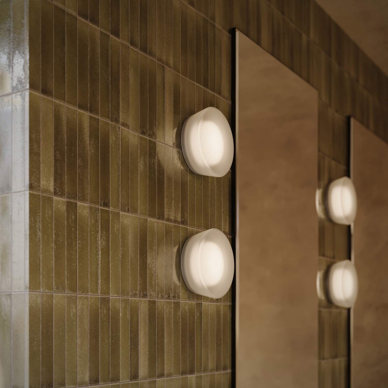 Mist LED Ceiling / Wall Light in Detail.