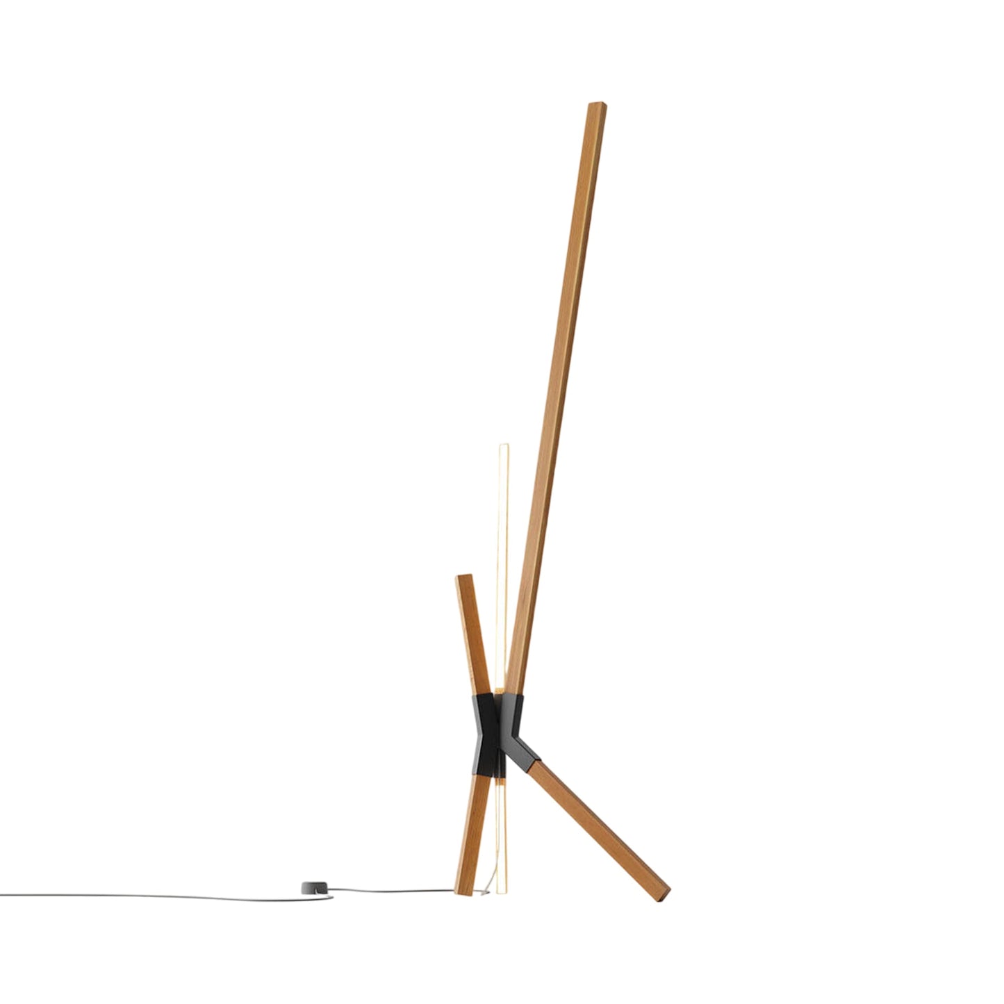 Bang LED Floor / Table Lamp in Heart Pine (Reclaimed)/Matte Black.