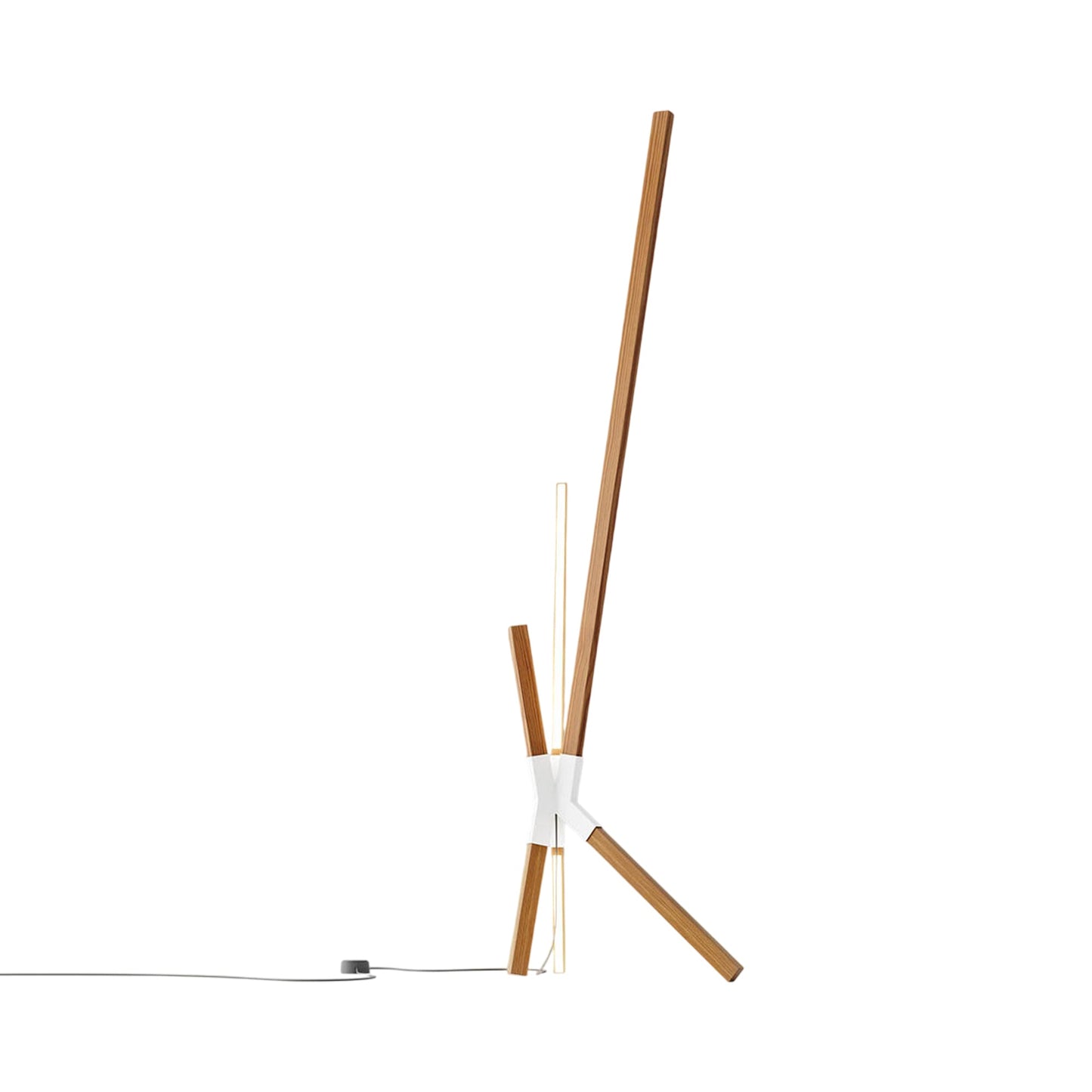 Bang LED Floor / Table Lamp in Heart Pine (Reclaimed)/White.