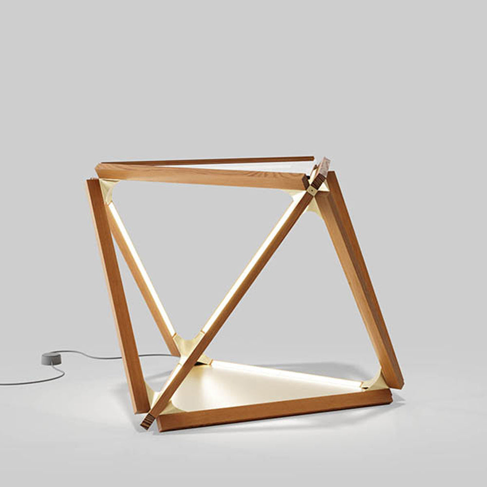 Diamond LED Table Lamp in Detail.