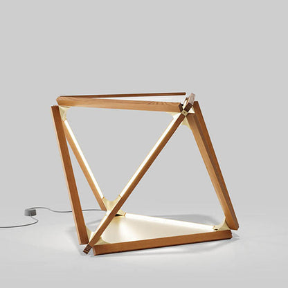Diamond LED Table Lamp in Detail.