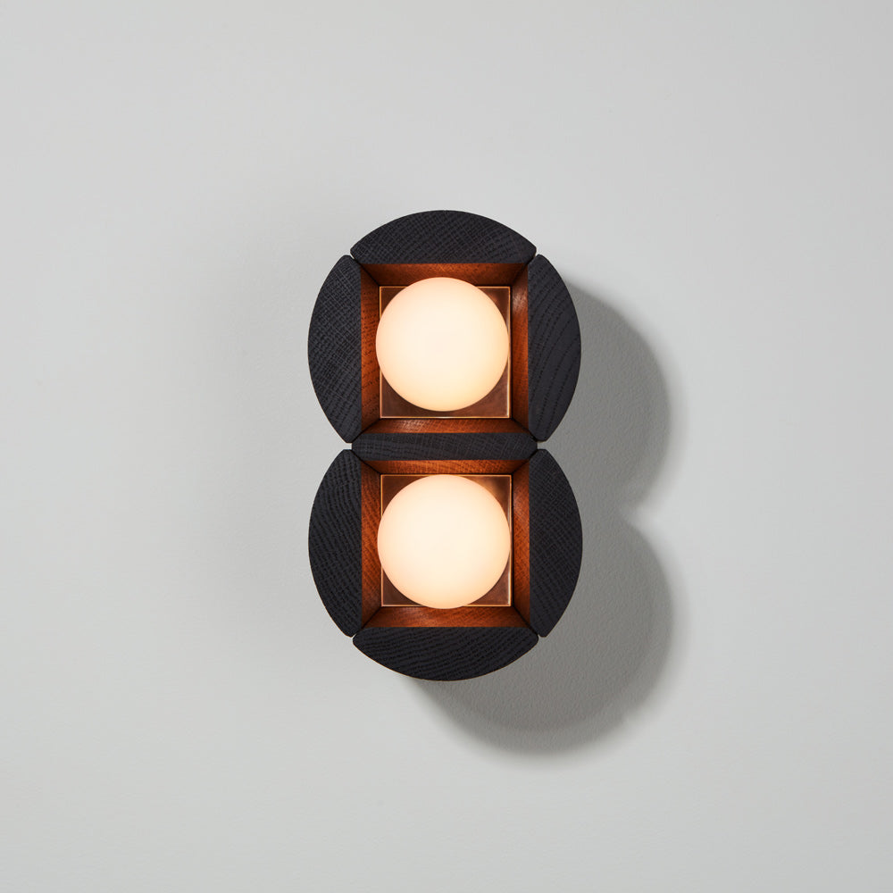 Dot Wall Light in Detail.