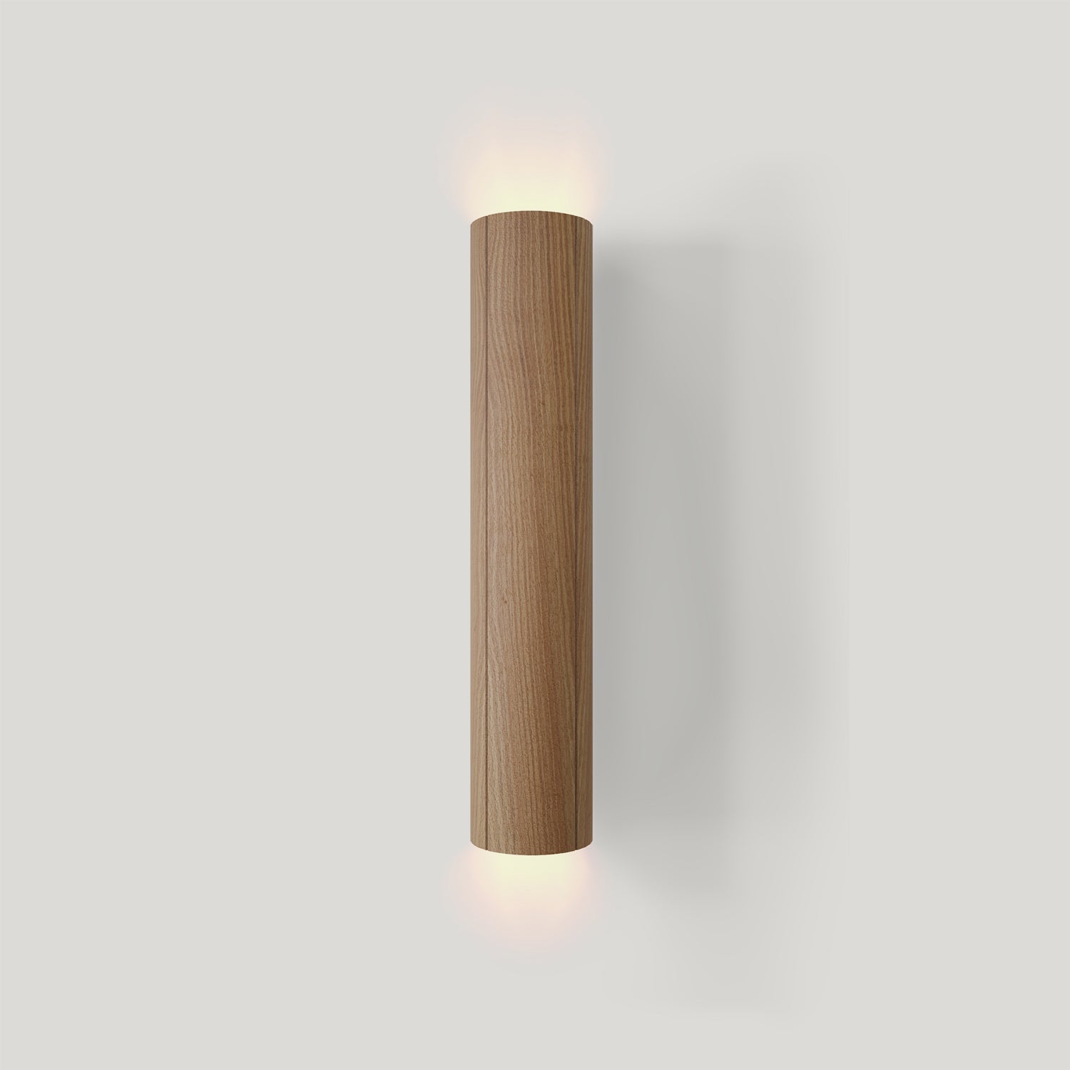 Pillar Wall Light in Detail.
