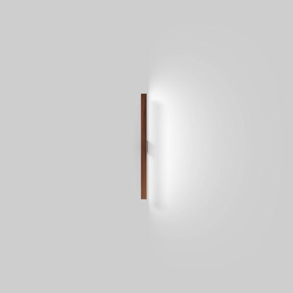 Ray 2ft LED Wall Light in Detail.