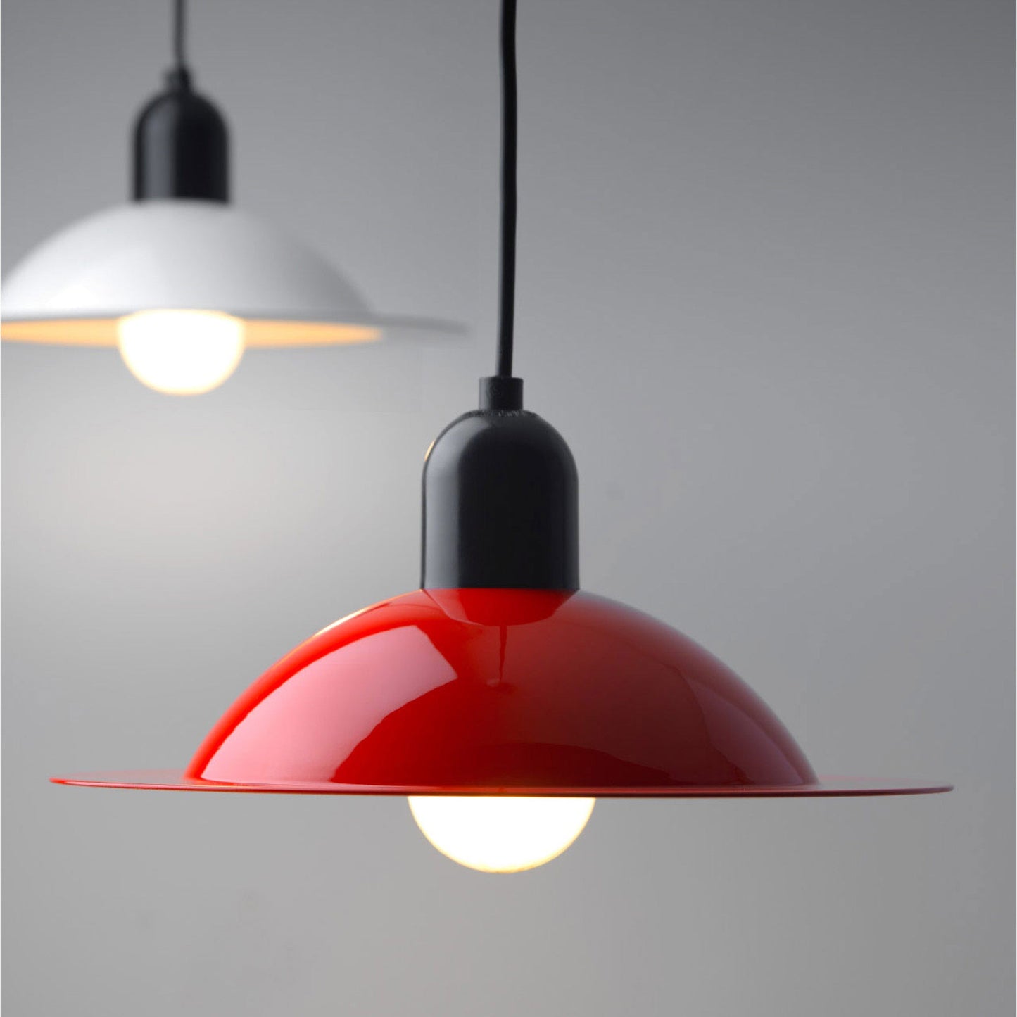 Lampiatta Pendant Light in Detail.