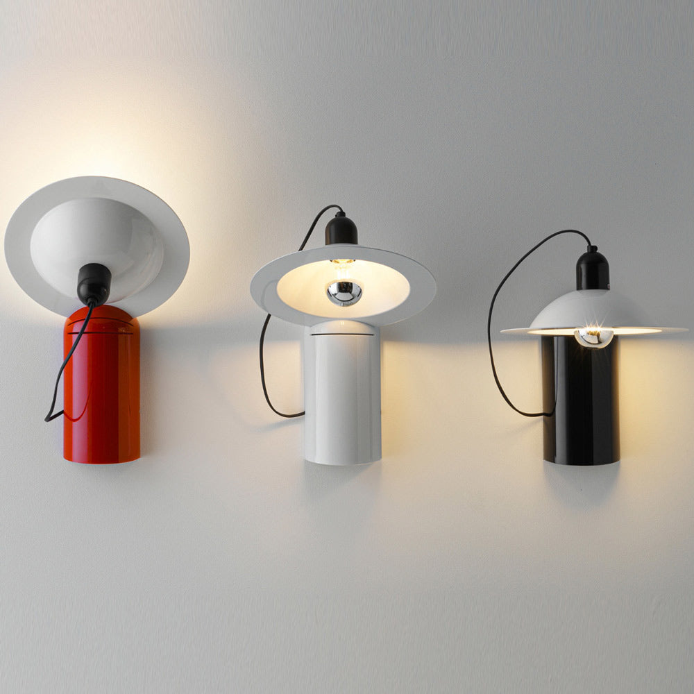 Lampiatta Table Lamp/Wall Light in Detail.