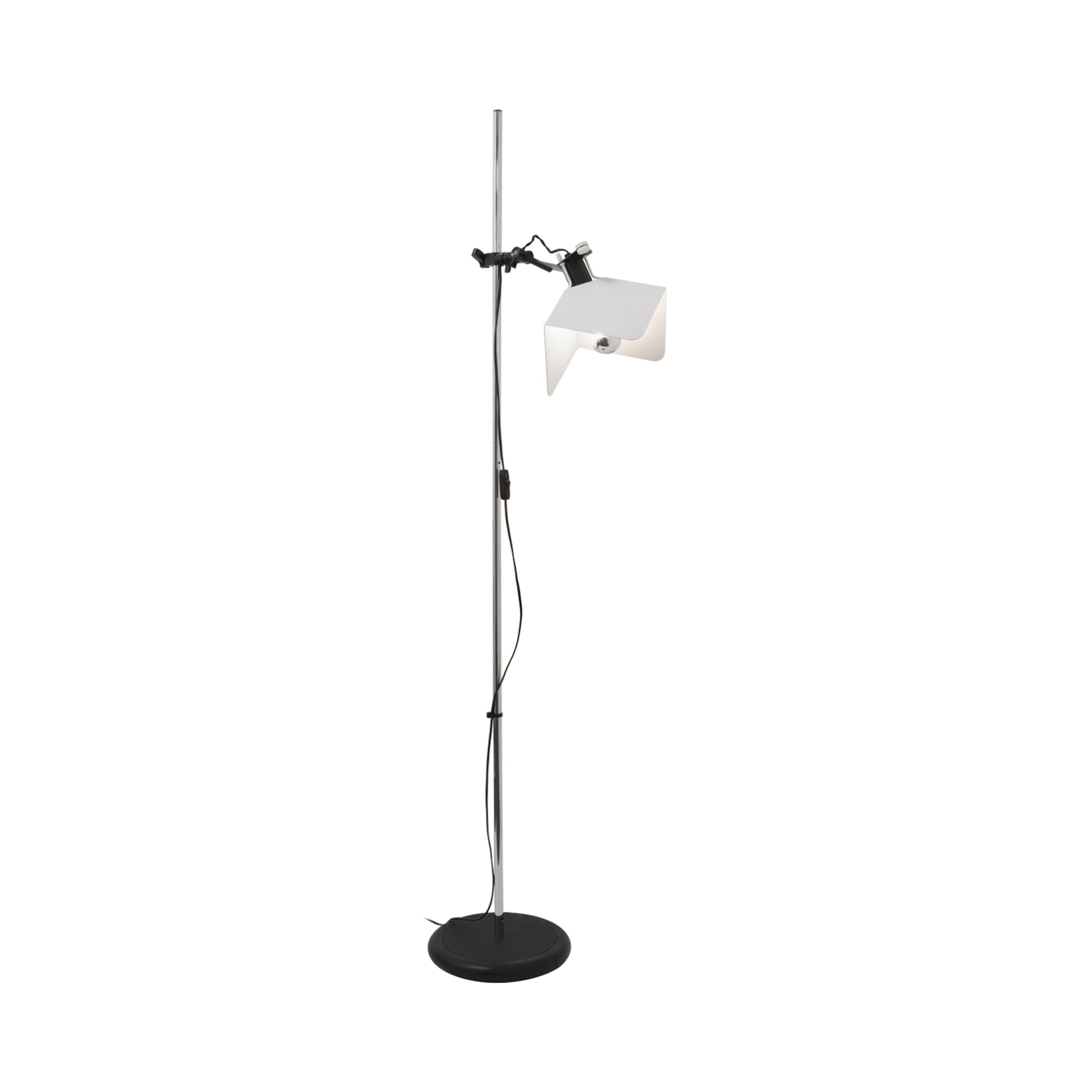 Triedro Floor Lamp.
