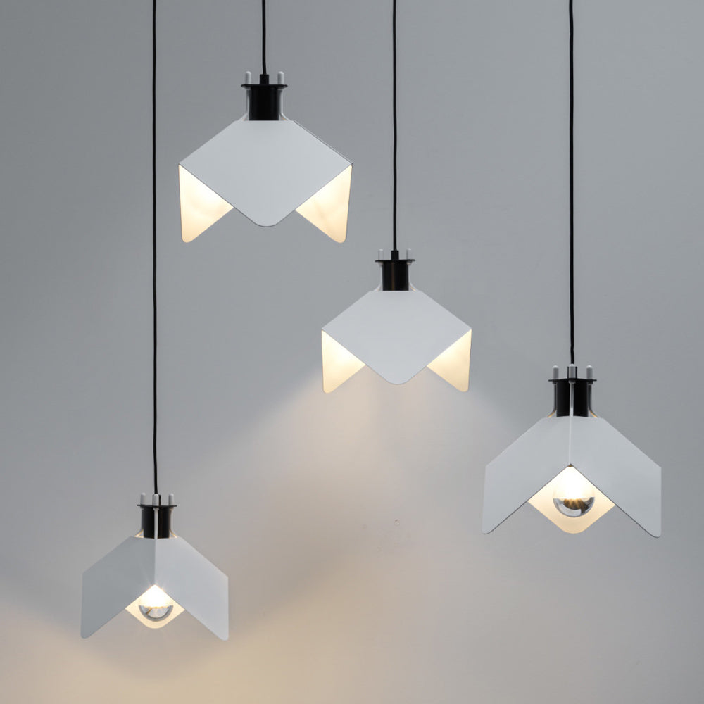 Triedro Pendant Light in Detail.