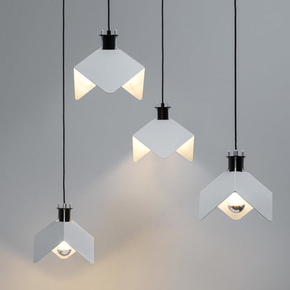 Triedro Pendant Light in Detail.