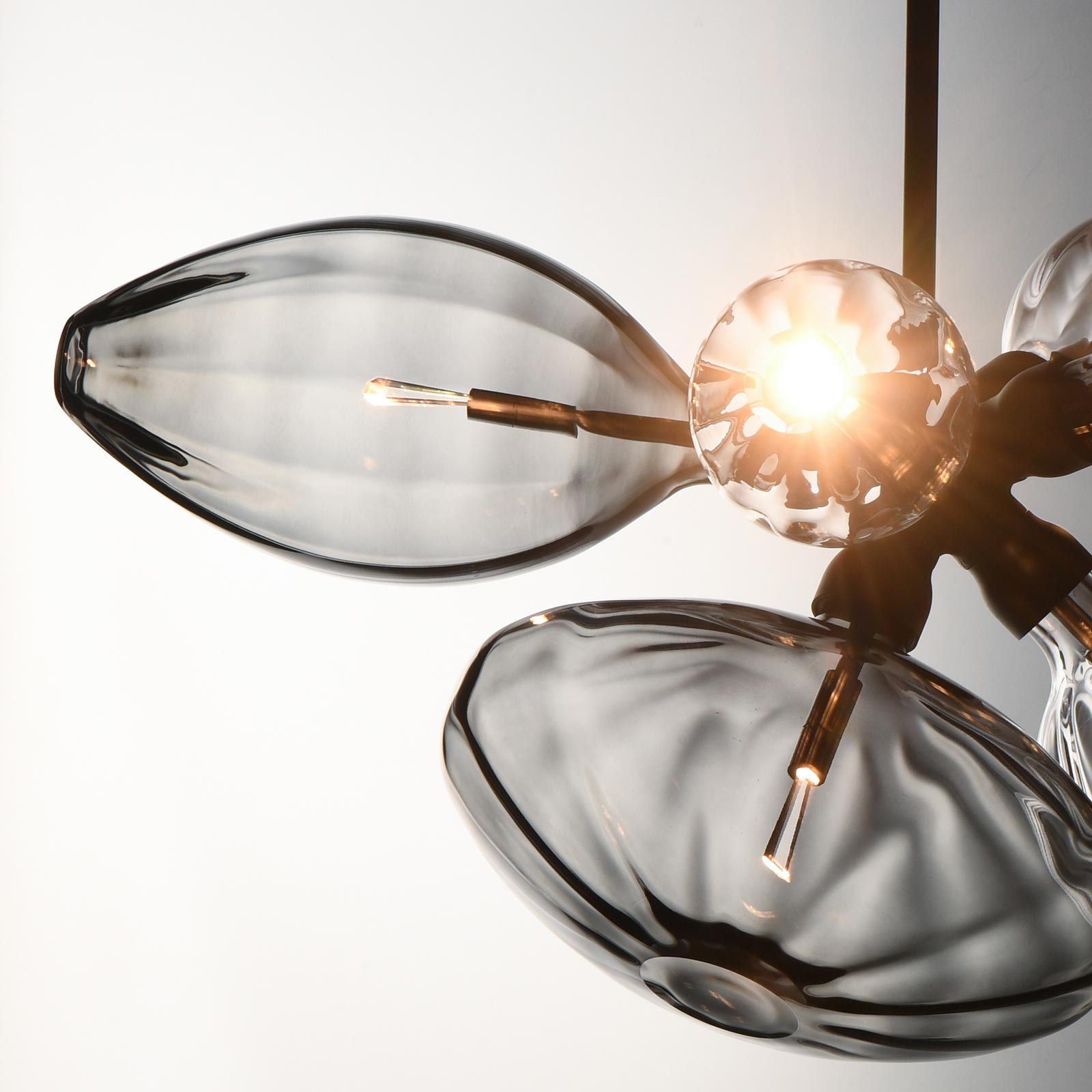 Ray Dance Single Cluster LED Pendant Light in Detail.