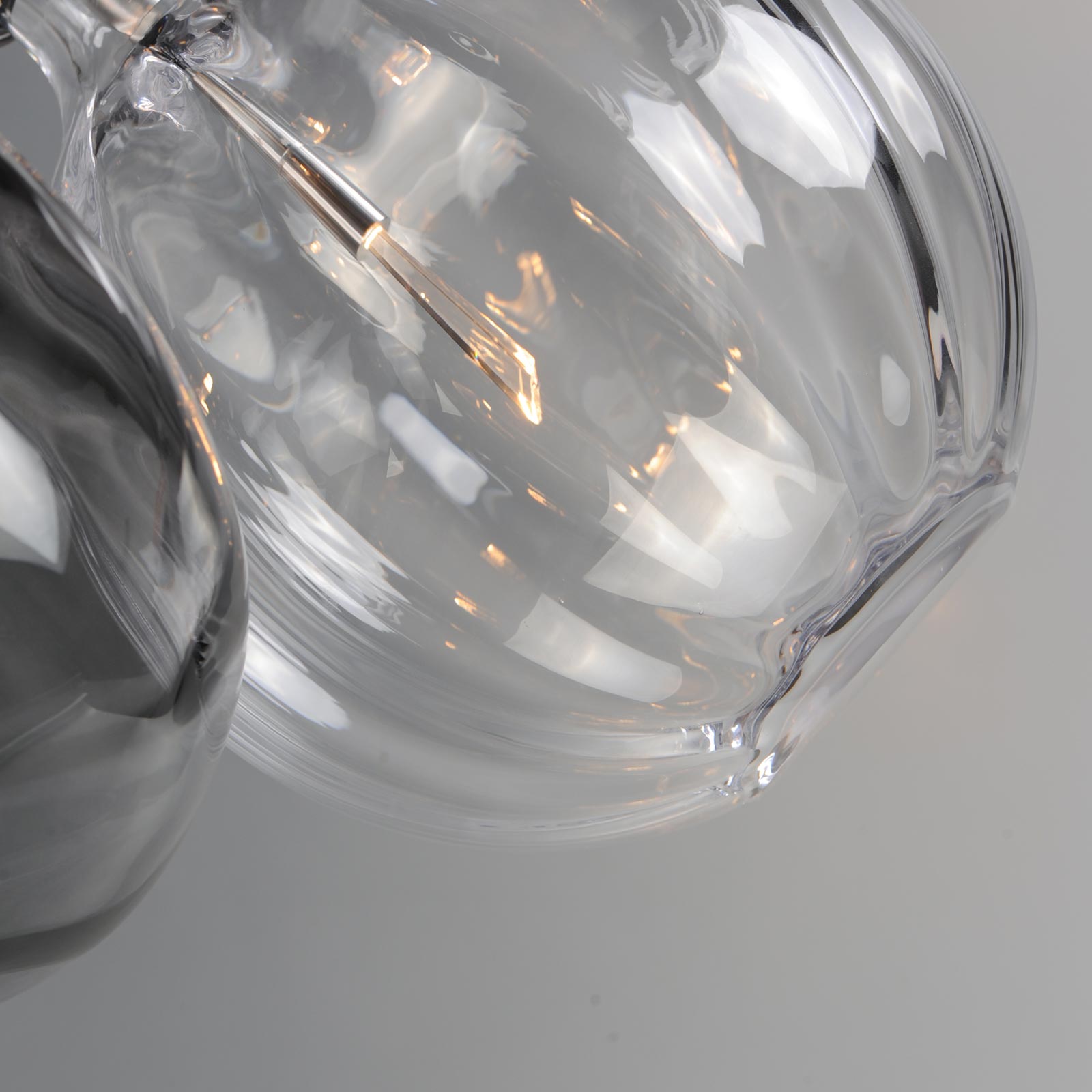 Ray Dance Single Cluster LED Pendant Light in Detail.