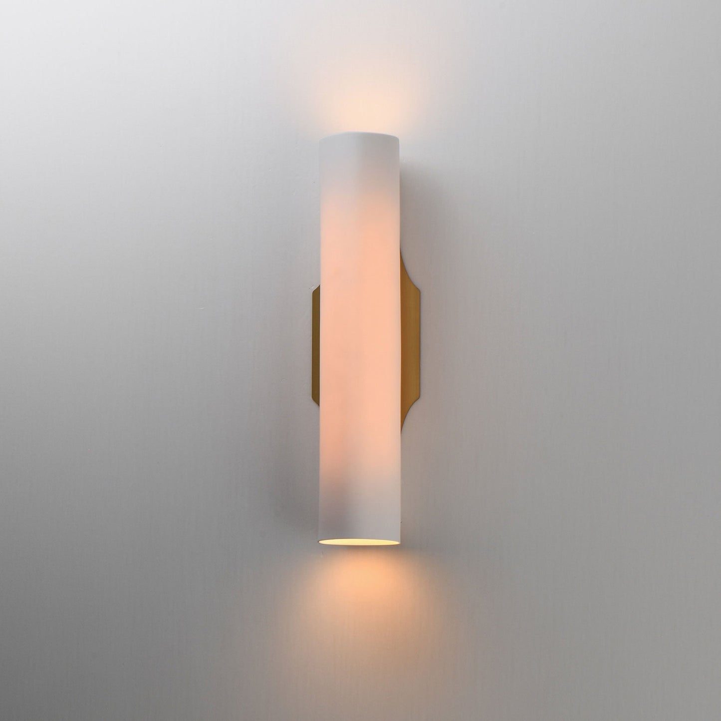 Tropo LED Wall Light in Detail.