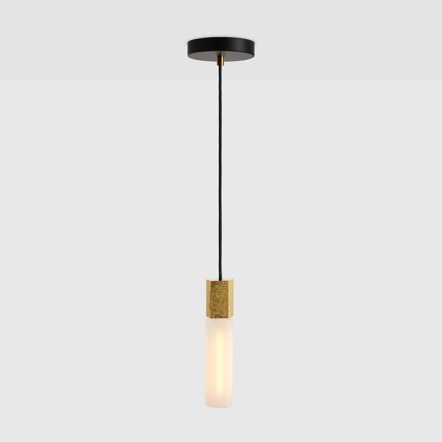 Basalt I 5W 2200K E26 LED Bulb in Detail.