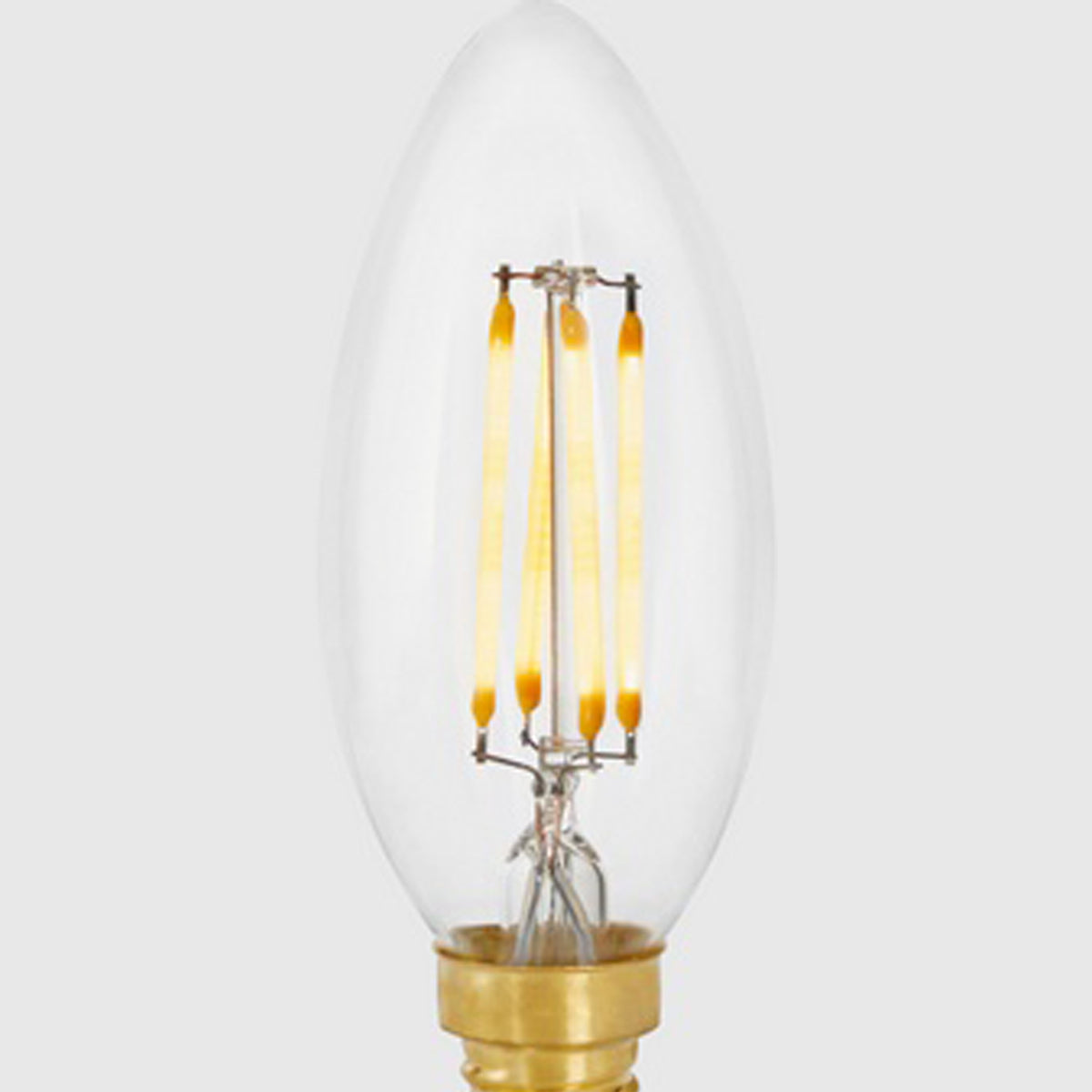 Classic Candle C35 4W 120V E12 LED Bulb in Detail.