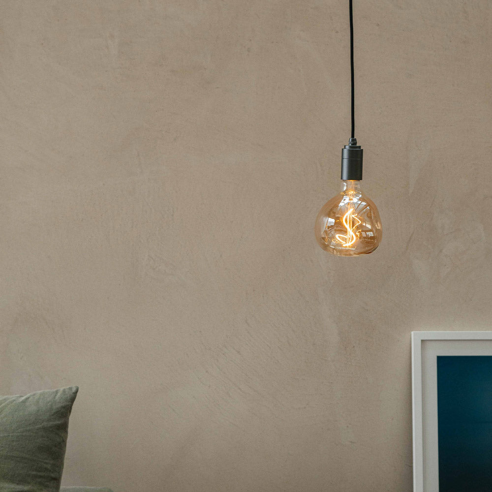 Cylindrical Pendant Light in Detail.