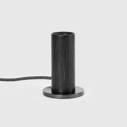 Knuckle Enno Table Lamp in Detail.