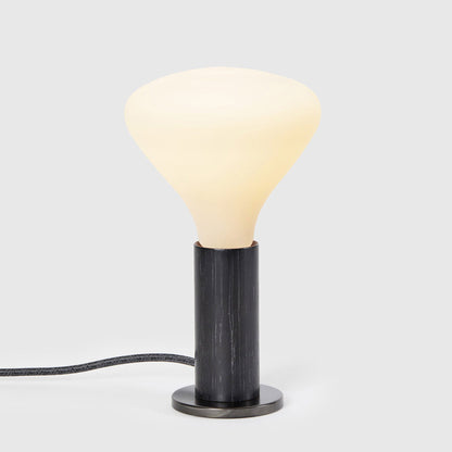 Knuckle Noma Table Lamp in Detail.