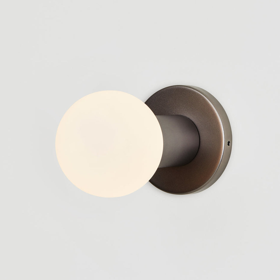 Lochan Sphere III Outdoor Wall Light in Detail.