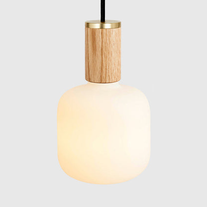 Oblo Pendant Light in Detail.