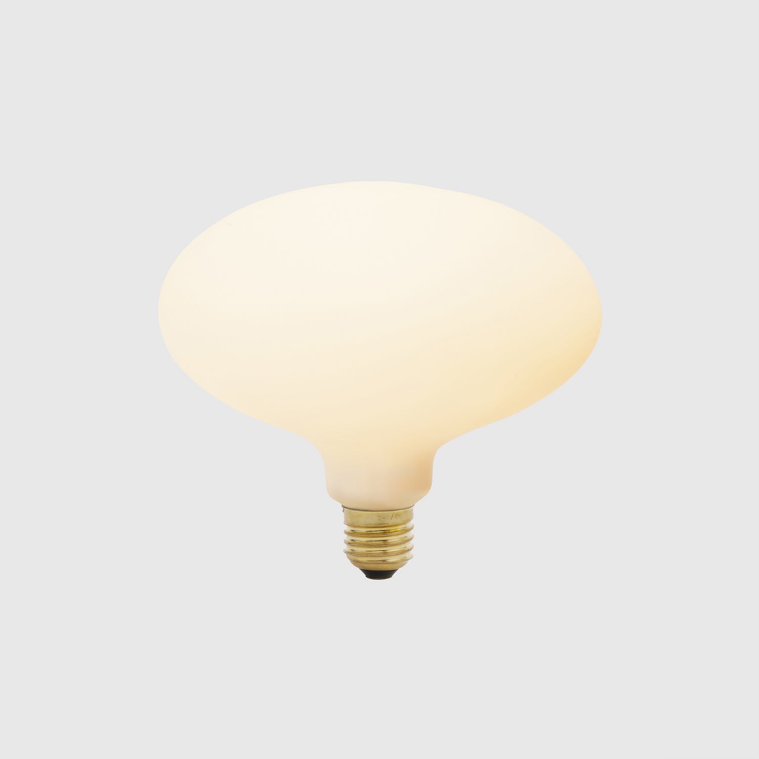 Porcelain Oval 7W 2000-2800K E26 LED Bulb in Detail.