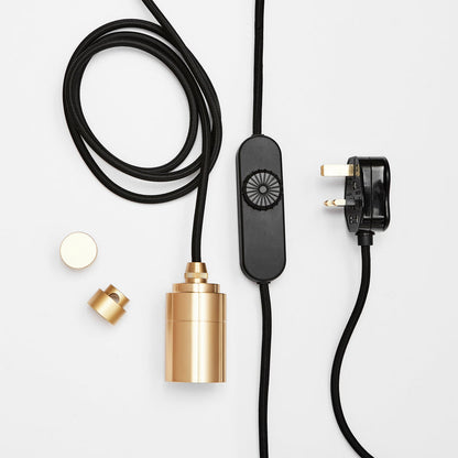Signature Oval II Plug-in Pendant Light in Detail.