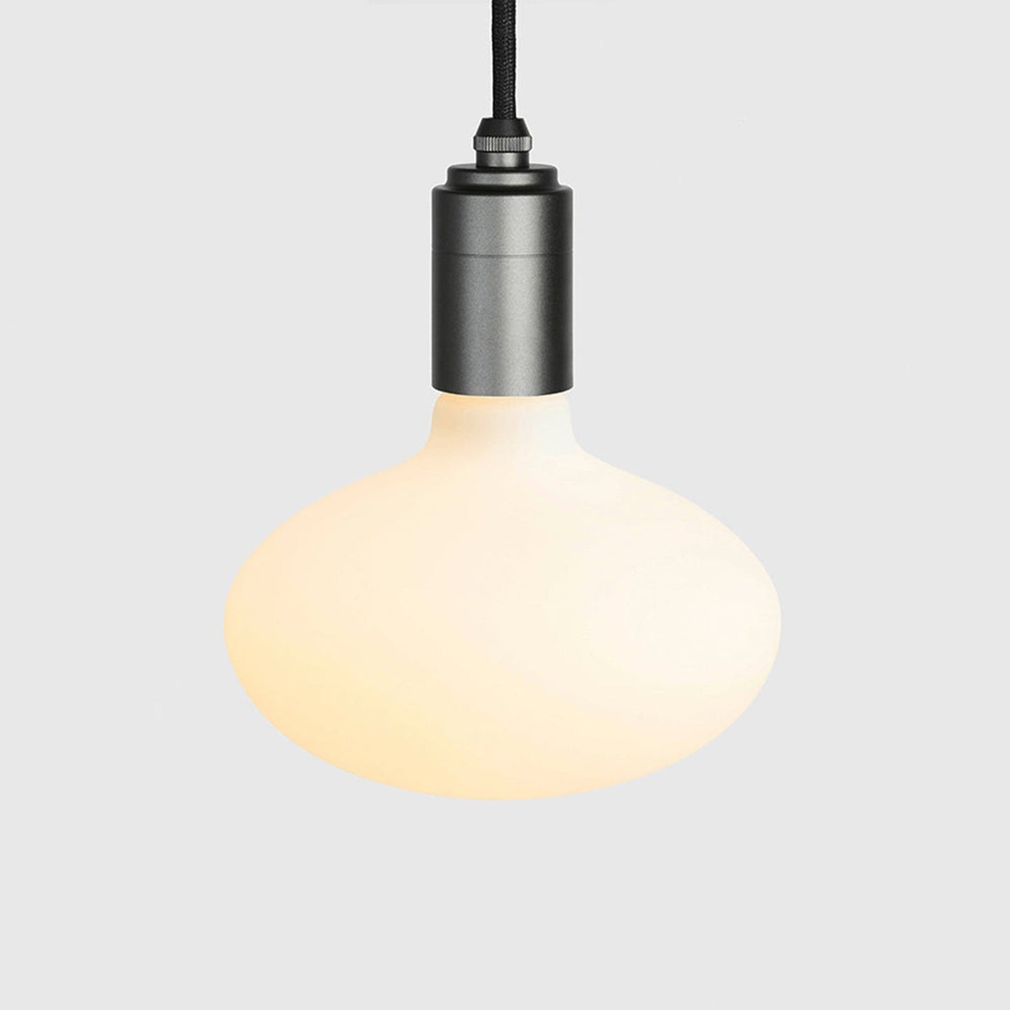 Signature Oval Plug-in Pendant Light in Detail.
