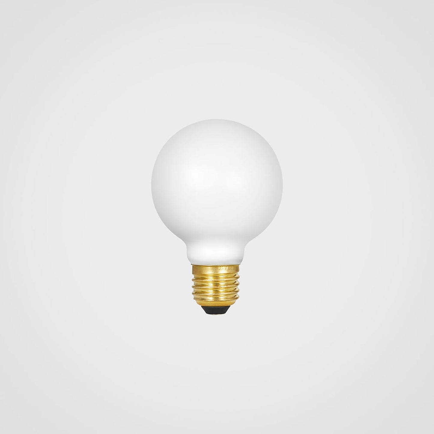 Sphere II Medium Base G24 Type LED Bulb in Detail.