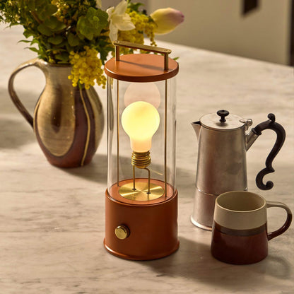 The Muse 2.0 Portable Table Lamp in Detail.
