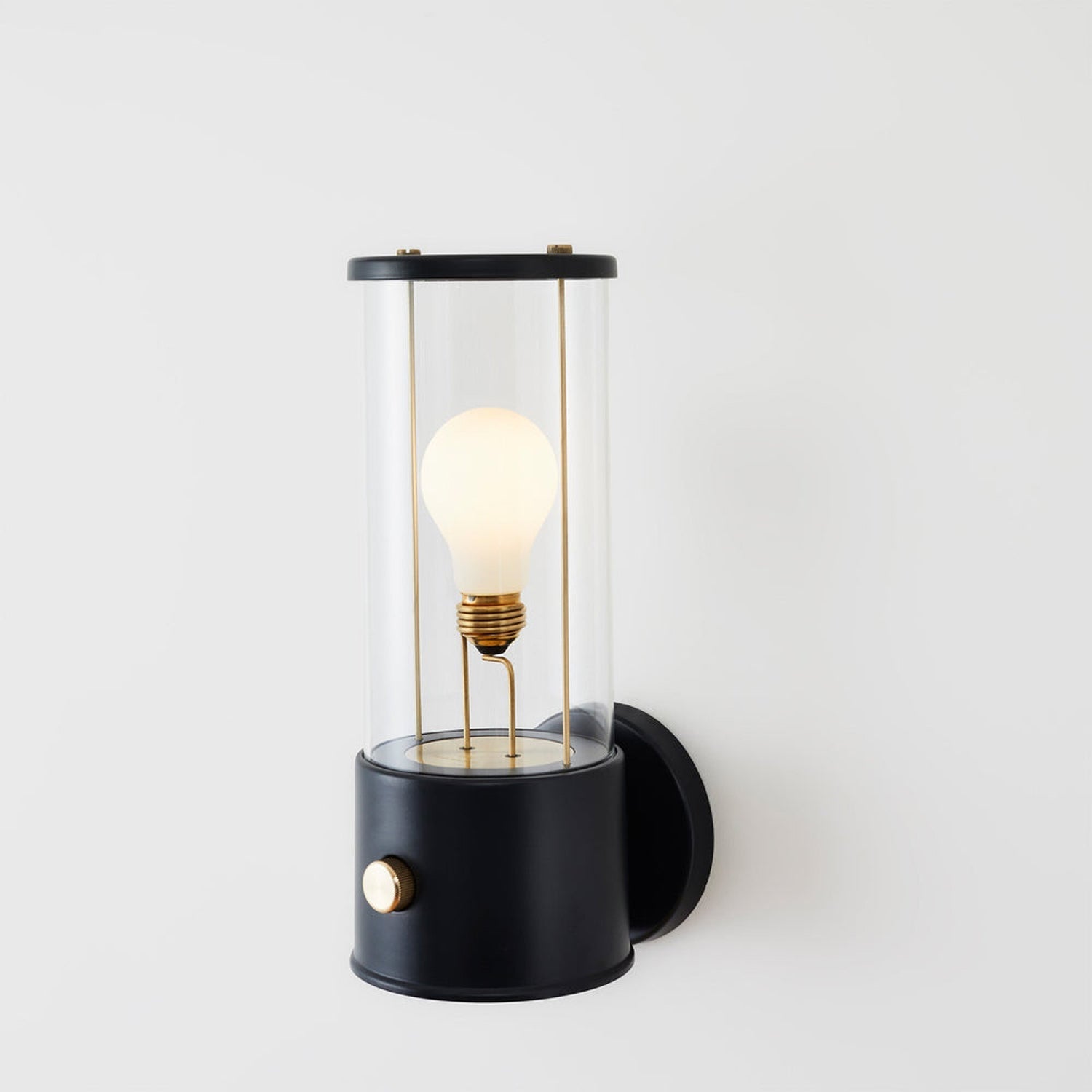 The Muse 6W Replacement Bulb in Detail.