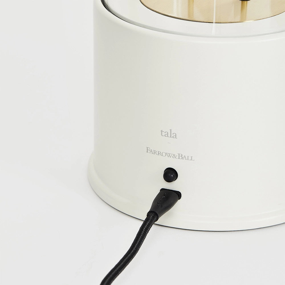 The Muse LED Portable Table Lamp in Detail.