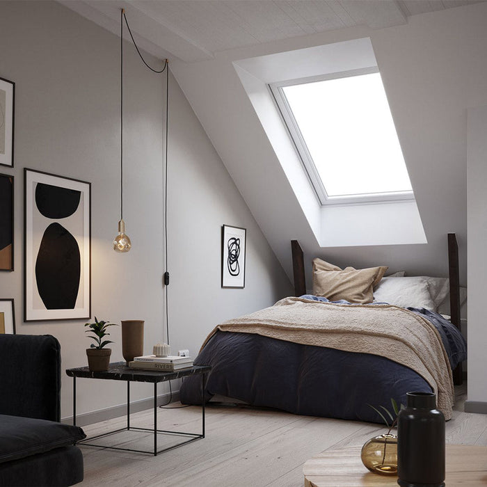 Voronoi I Plug-In Pendant Light in bedroom.