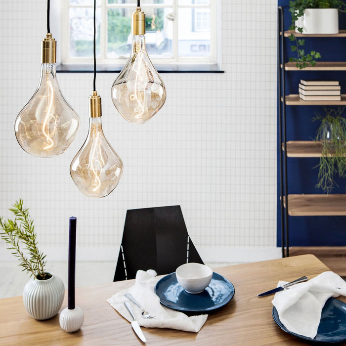 Voronoi II Triple Light Pendant Light in dining room.