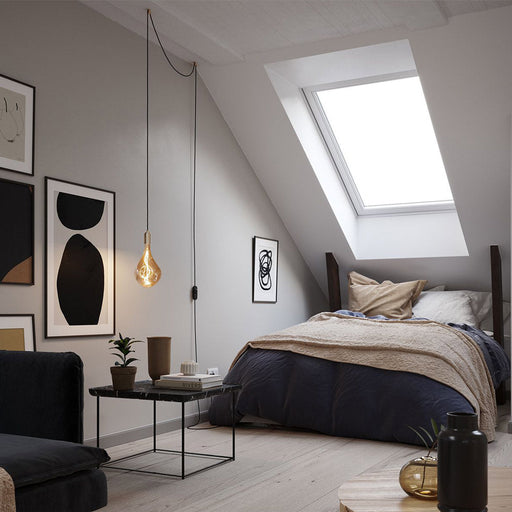 Voronoi III Plug-In Pendant Light in bedroom.