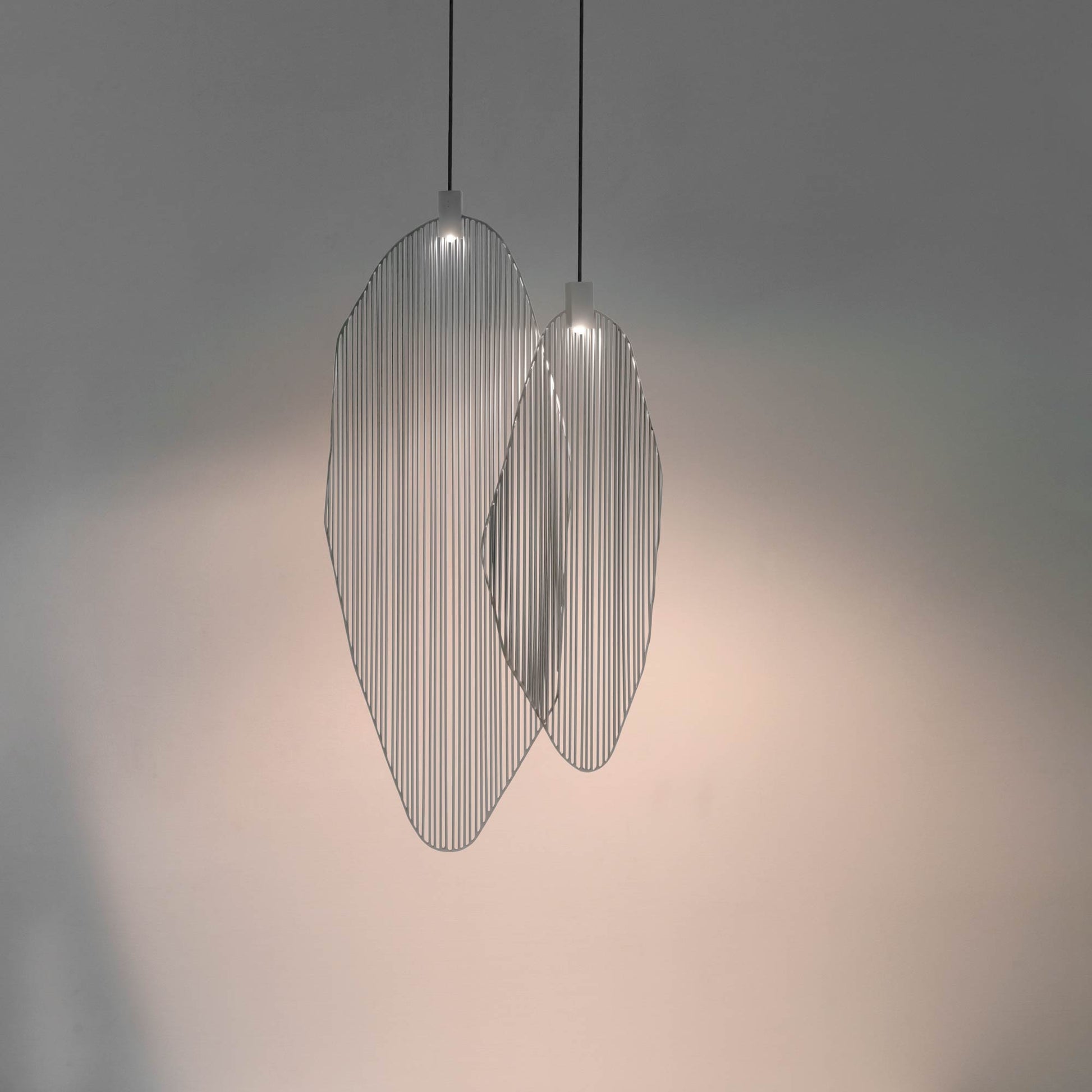Harpe LED Pendant Light in Detail.