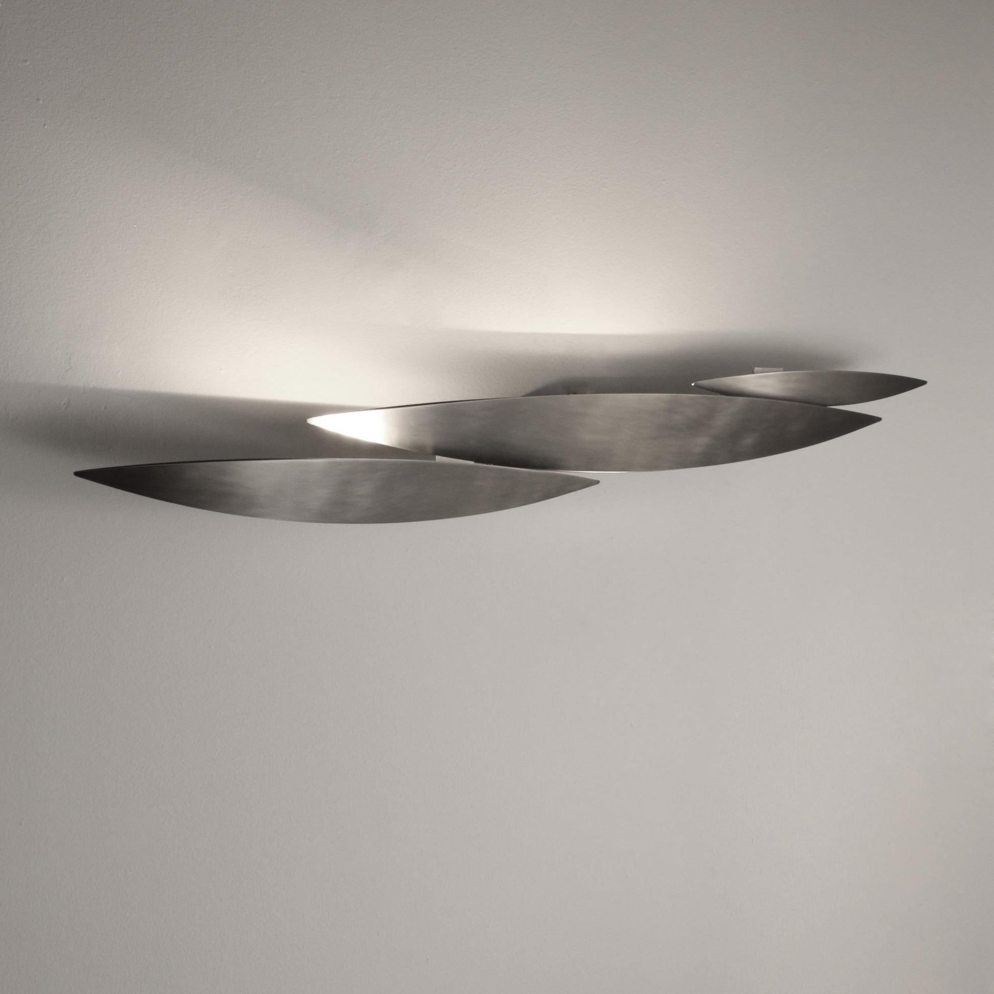 I Lucci Argentati LED Wall Light in Brushed Nickel Plated.