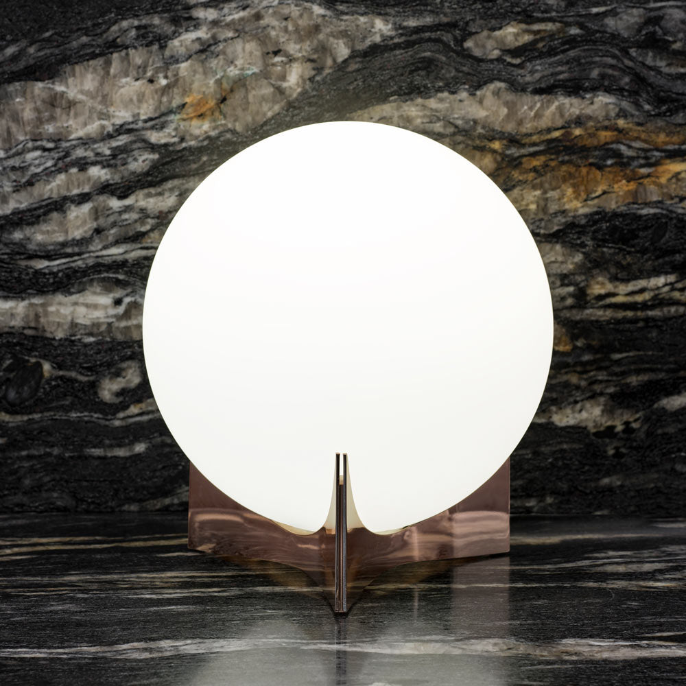 Oscar Table Lamp in Detail.