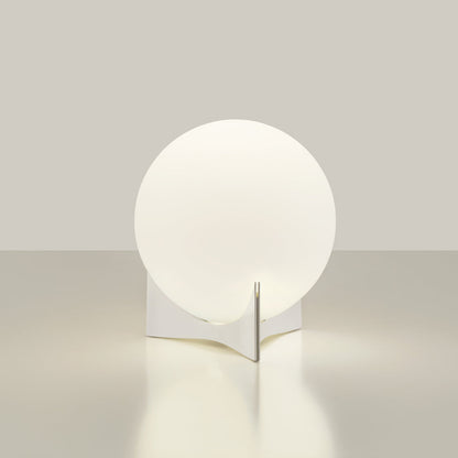 Oscar Table Lamp in Detail.