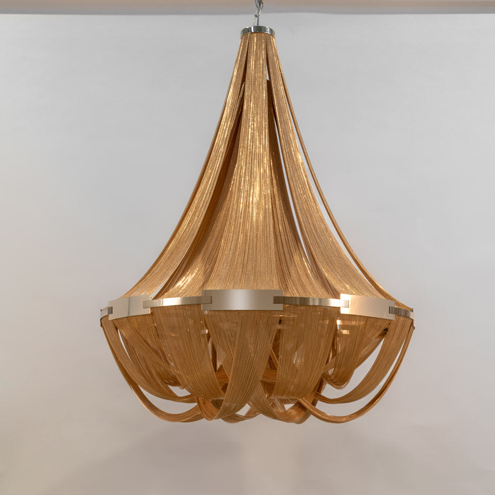 Soscik Chandelier in Detail.