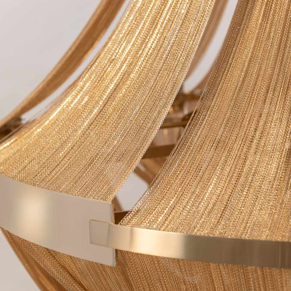 Soscik Chandelier in Detail.