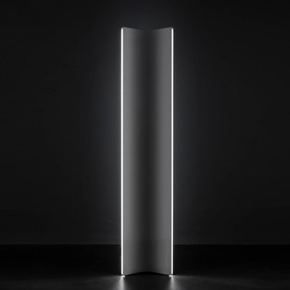 Stanley LED Floor Lamp in Detail.