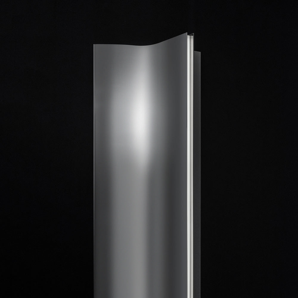 Stanley LED Floor Lamp in Detail.