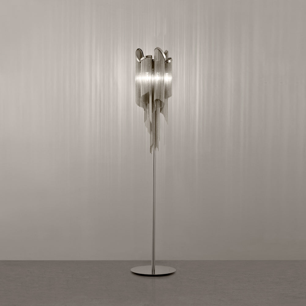 Stream Floor Lamp in Detail.