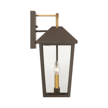 Bayra Outdoor Wall Light in Detail.