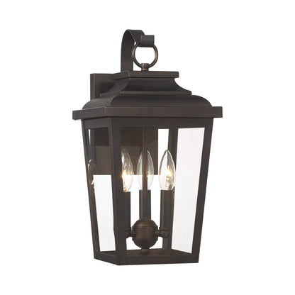 Irvington Manor Outdoor Wall Light in Clear Seeded Glass (Medium/Incandescent).