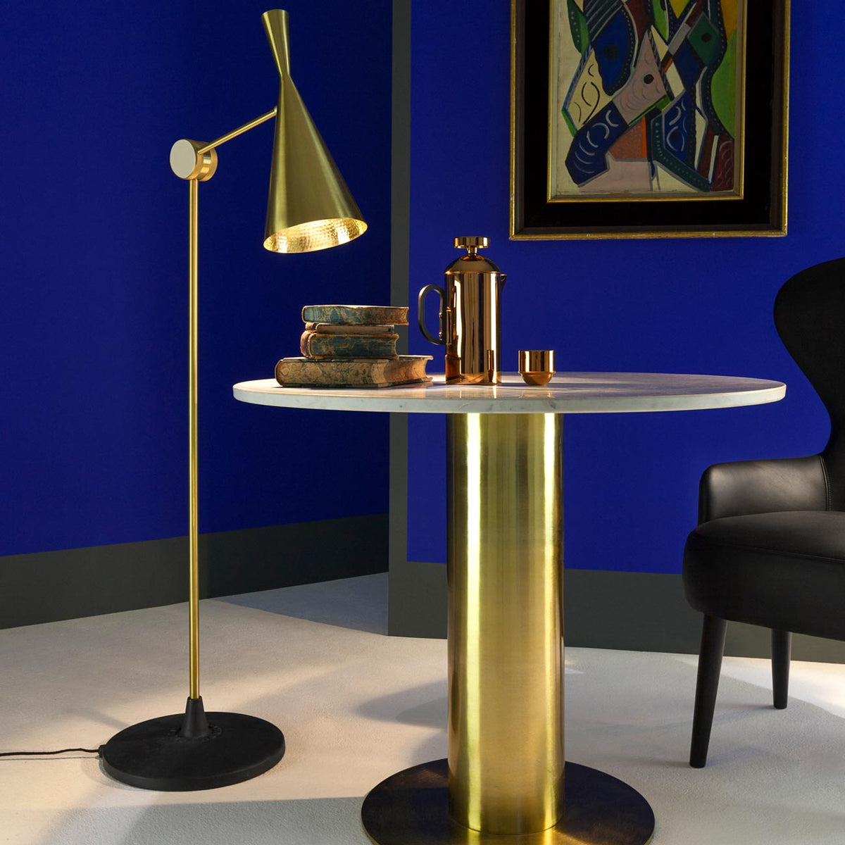Beat LED Floor Lamp in living room.