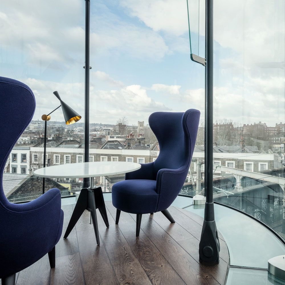 Beat LED Floor Lamp in living room.