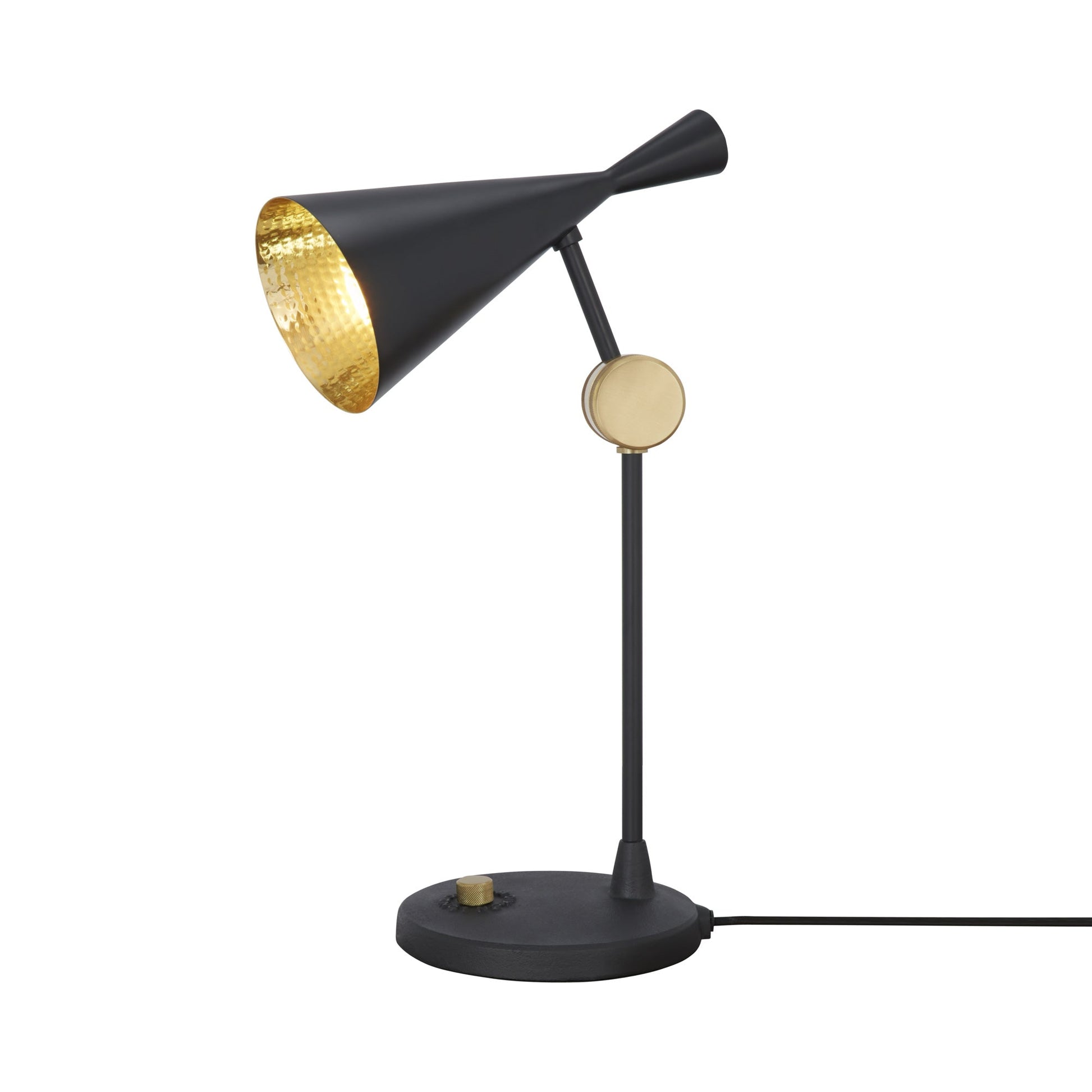 Beat LED Table Lamp in Black.