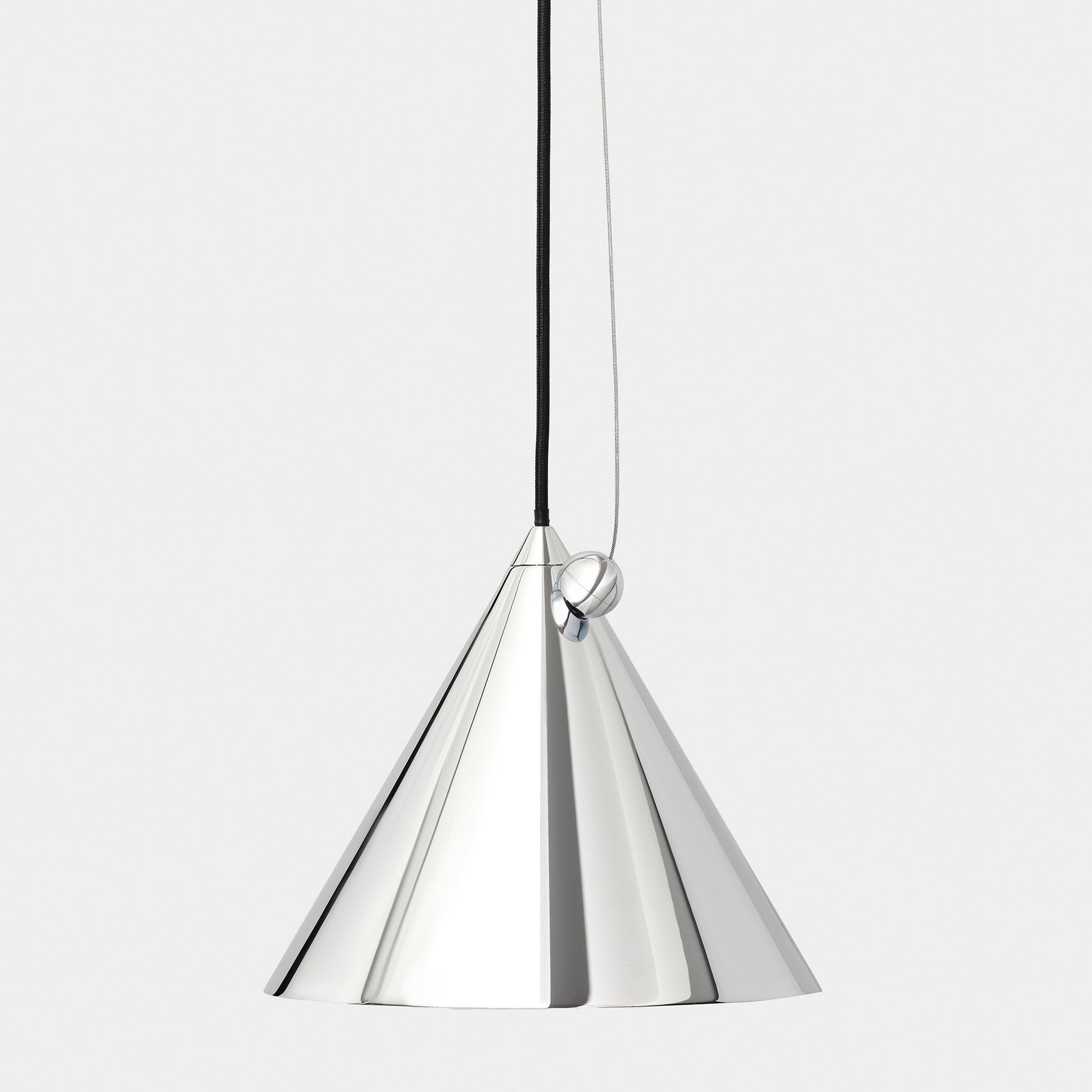 Pose LED Pendant Light in Detail.